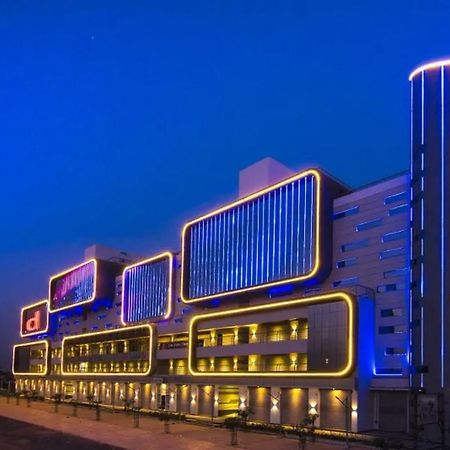 Hotel Avaante Ahmedabad Formerly Known As The Orchid Hotel 外观 照片