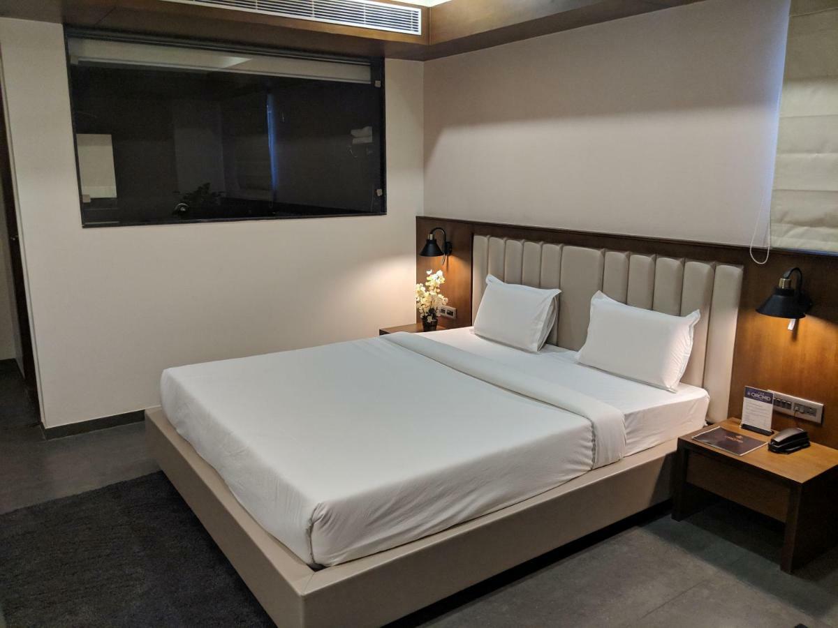 Hotel Avaante Ahmedabad Formerly Known As The Orchid Hotel 外观 照片